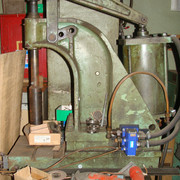 Pneumatic-press