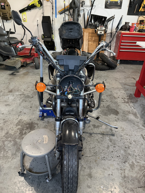 Front Moto1