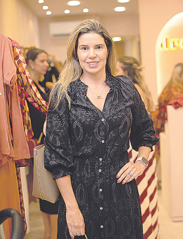 Julia Polido.