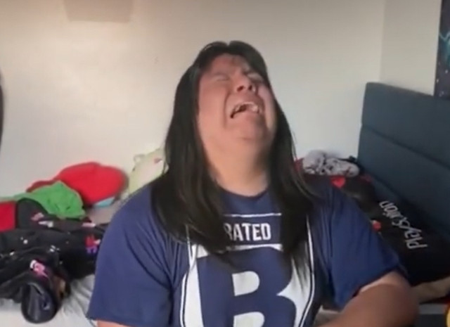 pedocrying