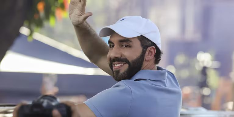 BUKELE INICIO SU SEGUNDO MANDATO SIN OPOSICION EN EL SALVADOR