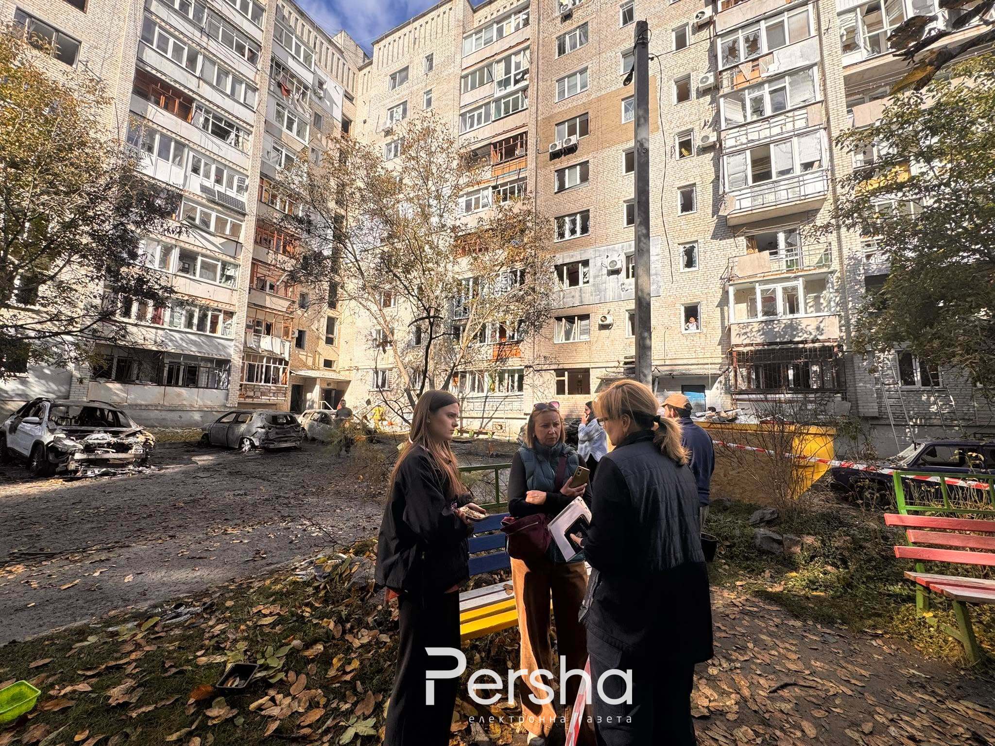 Атака на Кропивницький 14 жовтня люди розбирають завали Перша електронна газета (9)