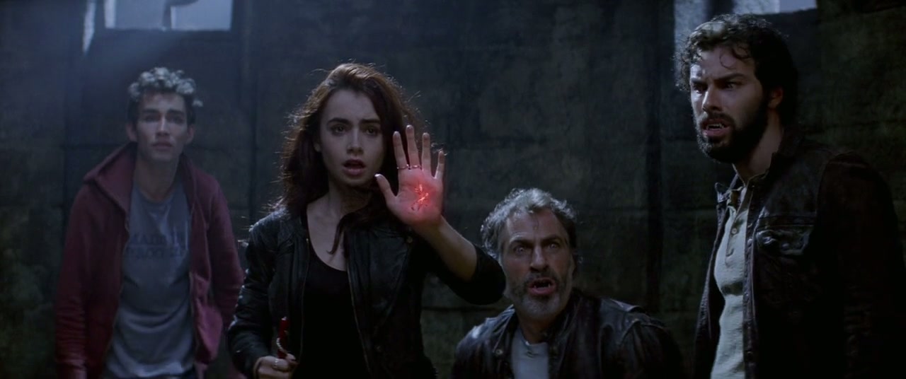 The Mortal Instruments: City of Bones Screenshot