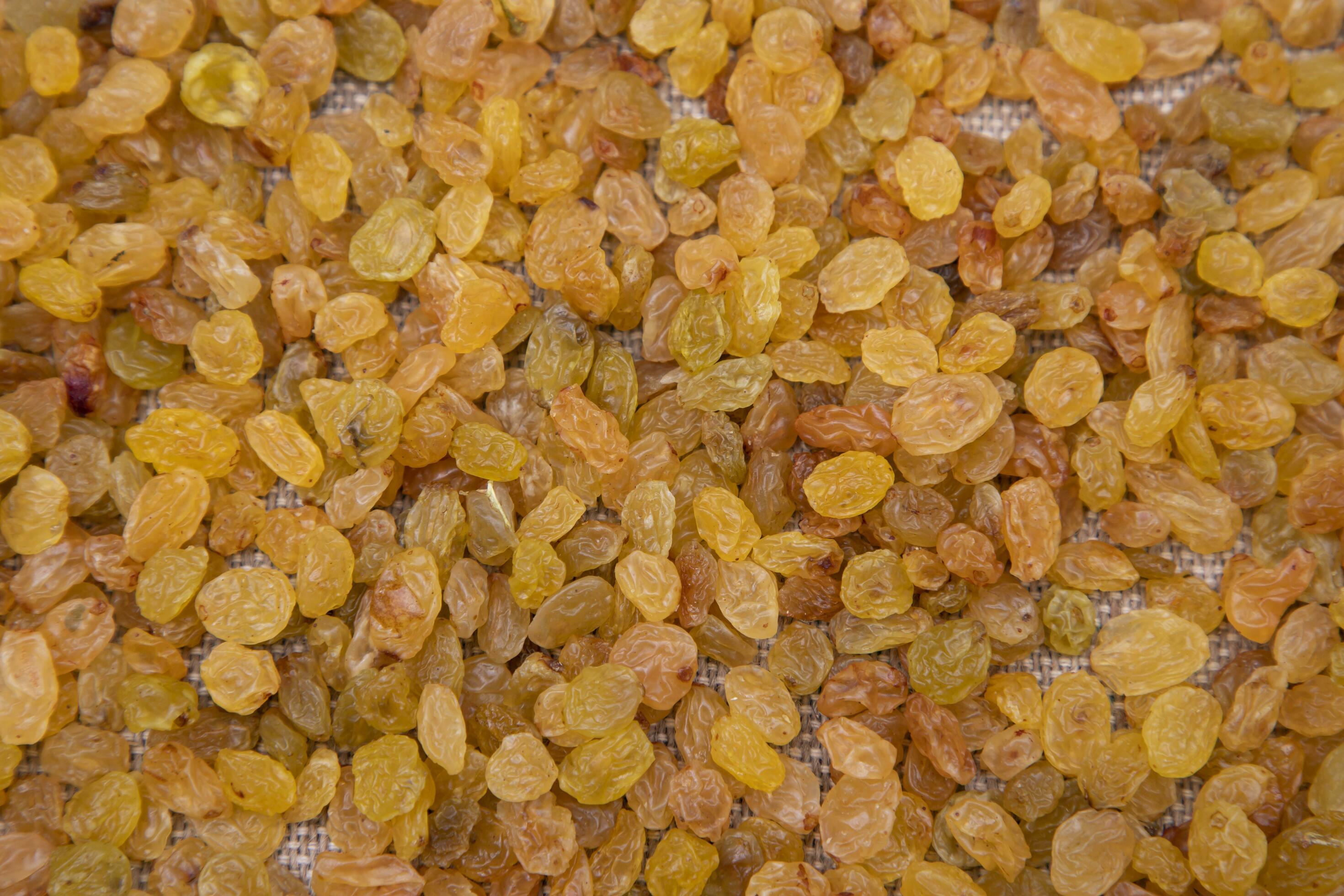 What R Raisins 15 Powerful Health Benefits of Raisins