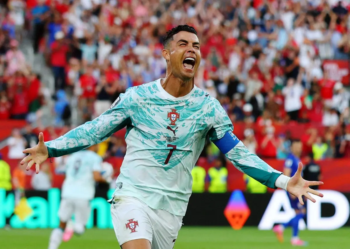 Cristiano Ronaldo Nets First World Cup Knockout Goal, Lifts Portugal Against Croatia
