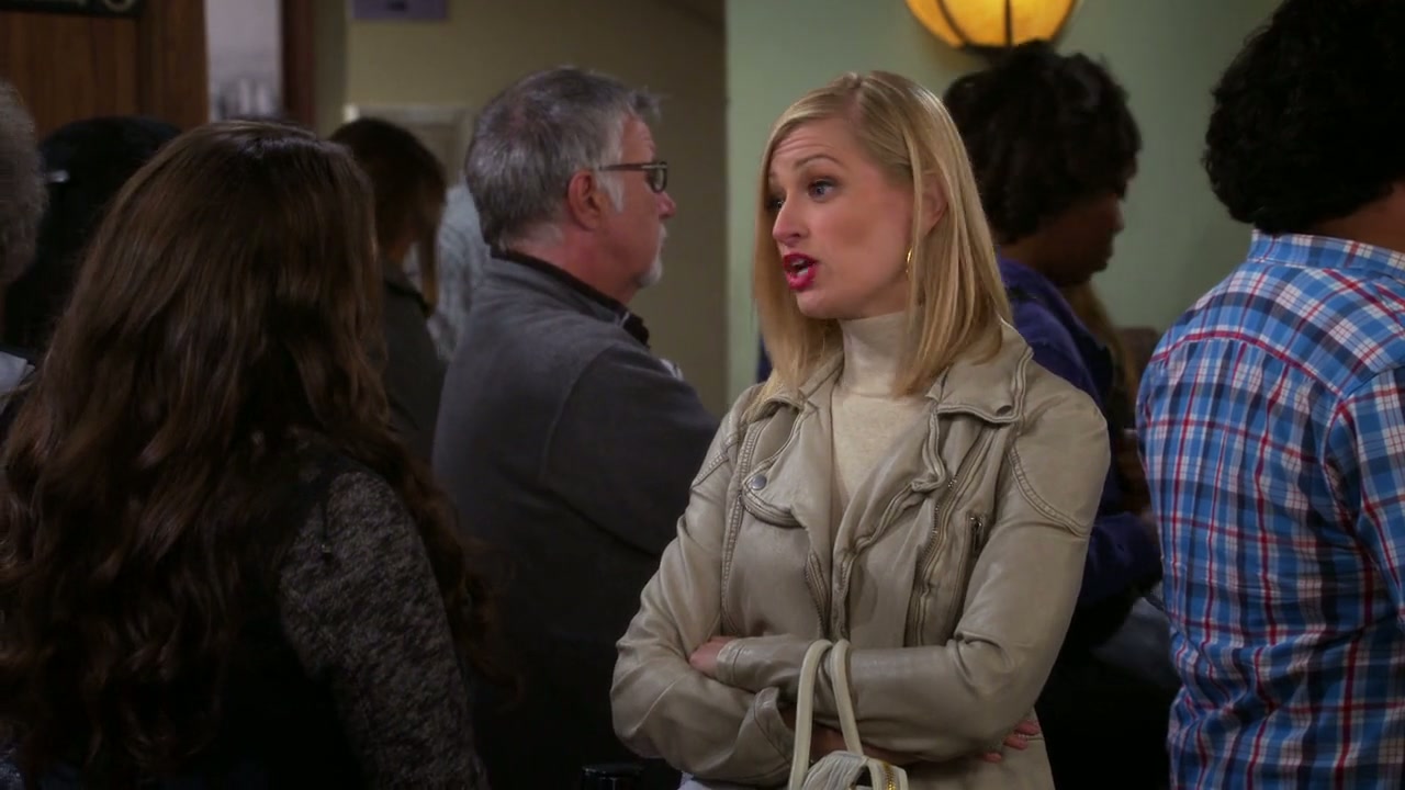 2 Broke Girls Screenshot