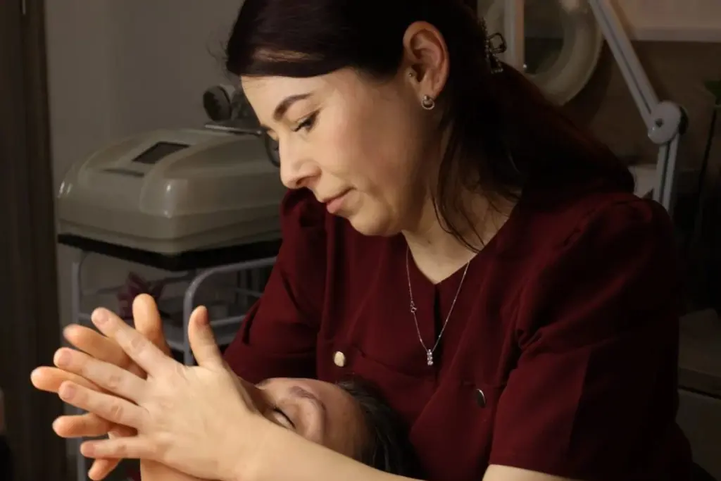 Vara sosește: cum reacționează pielea la schimbările de sezon?