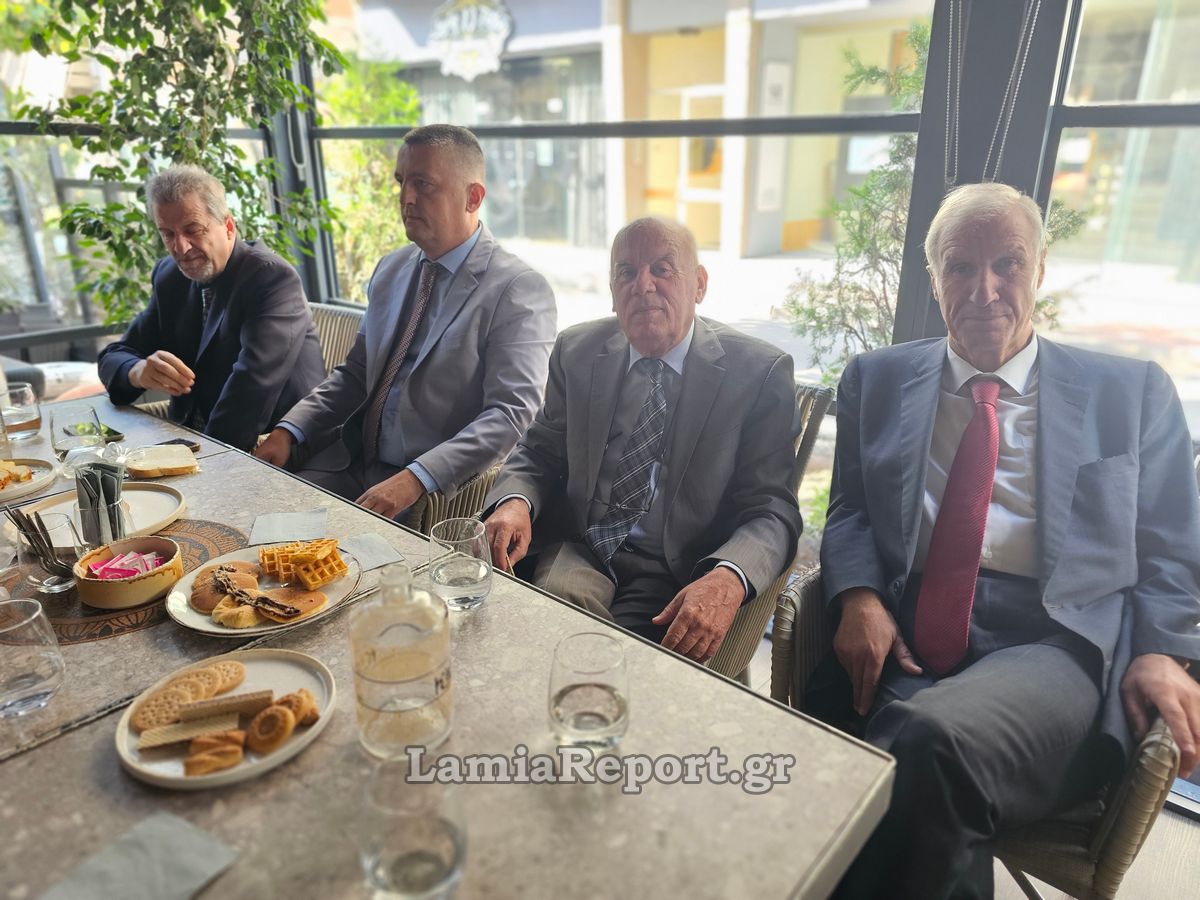 δικηγοροι086