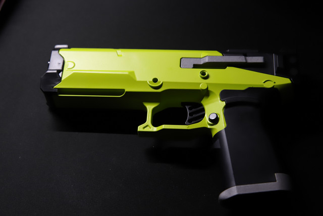 Cyberpunk Pistol (11)