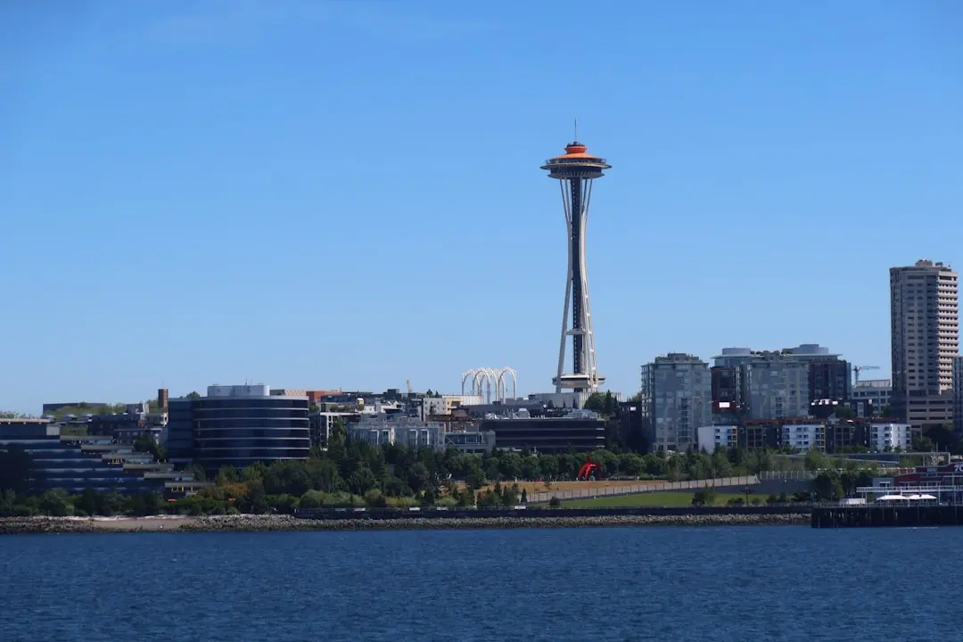 Tragedie la Seattle: Trei morți, poliția suspectează un război între bande