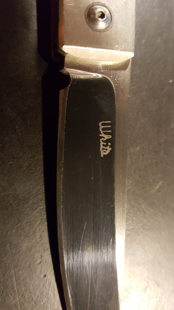White-Knife-3