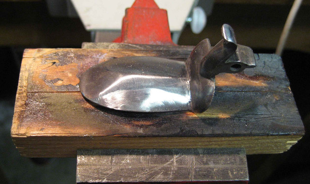 Superglueholder2