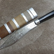 1647323