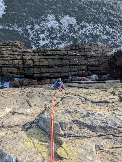 PXL-20240203-125709834