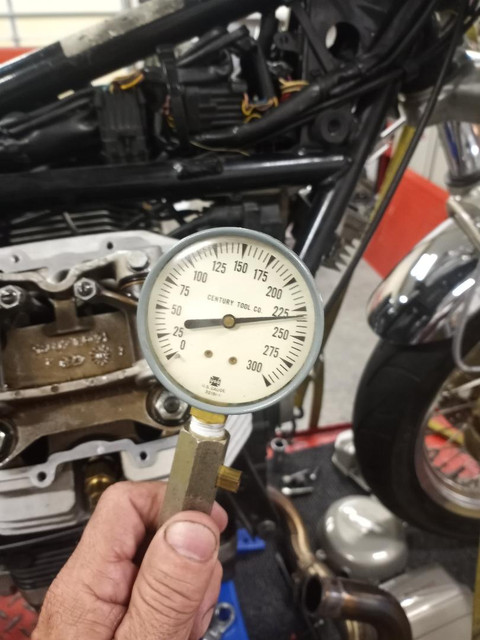 Piston-compression