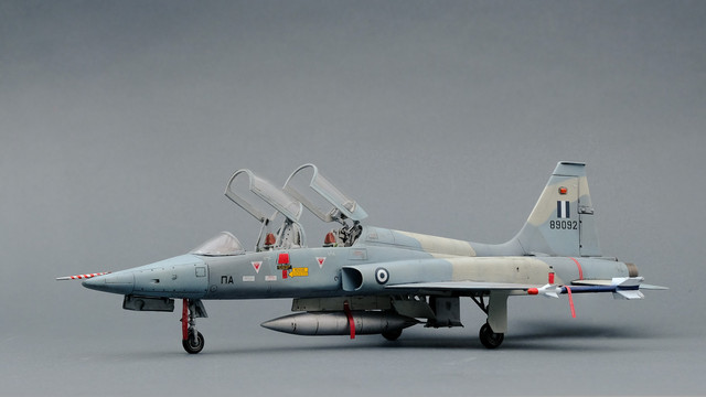 f-5b-2.jpg