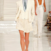 00190fullscreen
