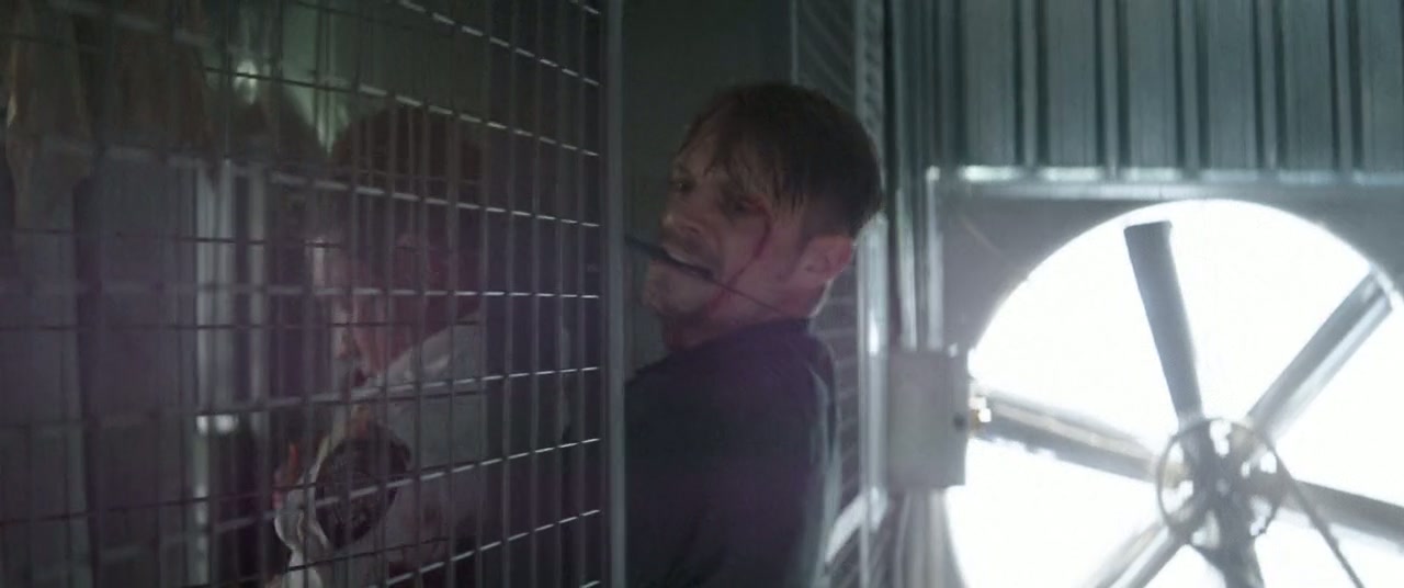 The Informer Screenshot