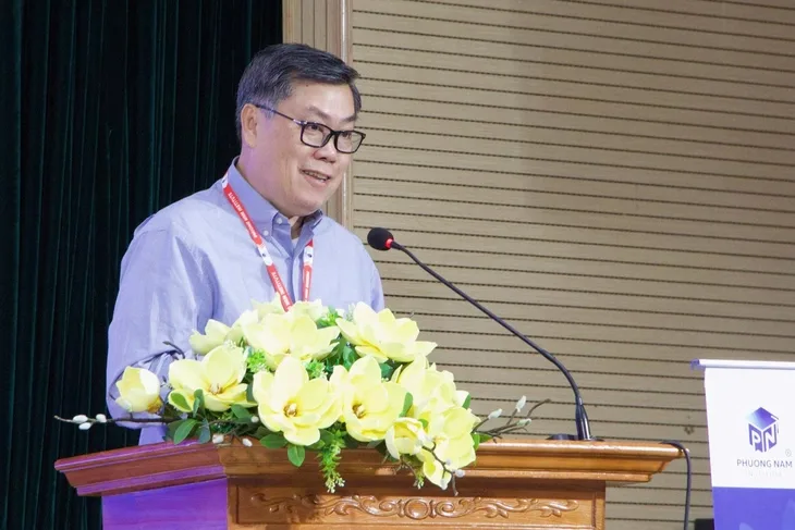 Khóa học phân tích hồi quy ứng dụng R và AI cho nhà nghiên cứu năm 2026 - Ảnh 1.