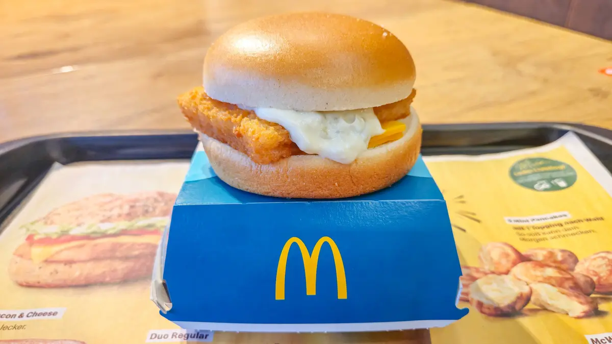 New Twist on a Classic Fish Sandwich
