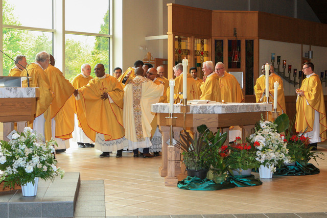 Fr-Ignatius25th-049