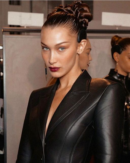 Bella-Hadid-4.png
