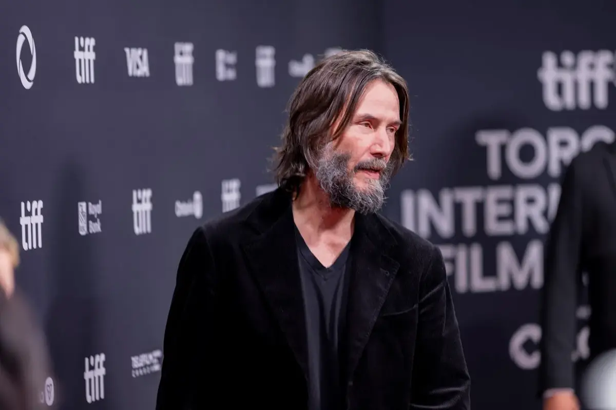 Keanu Reeves cere clemență pentru regizorul condamnat