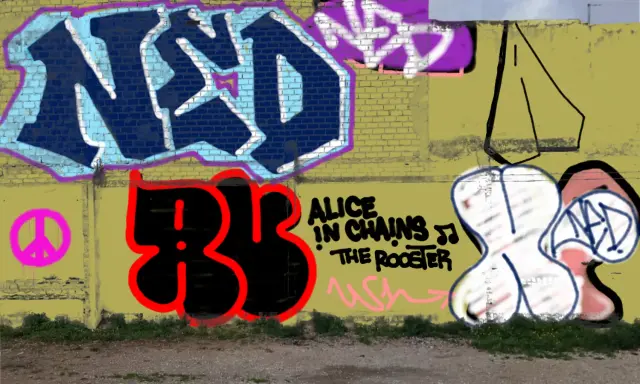 Graffiti artwork by Tkiz