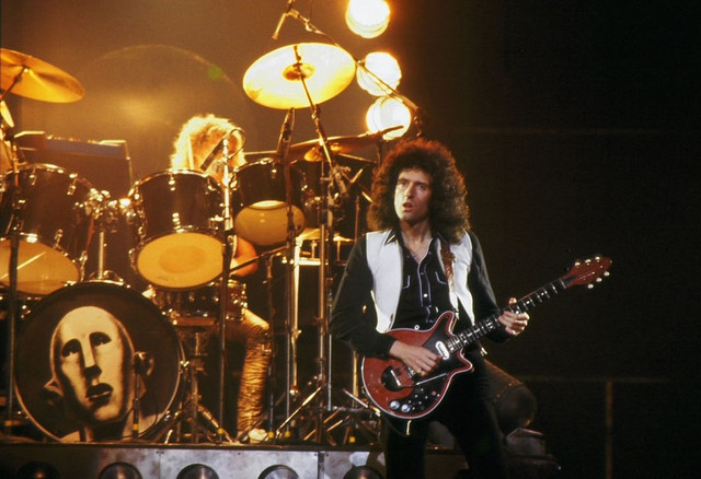 Queen16.jpg