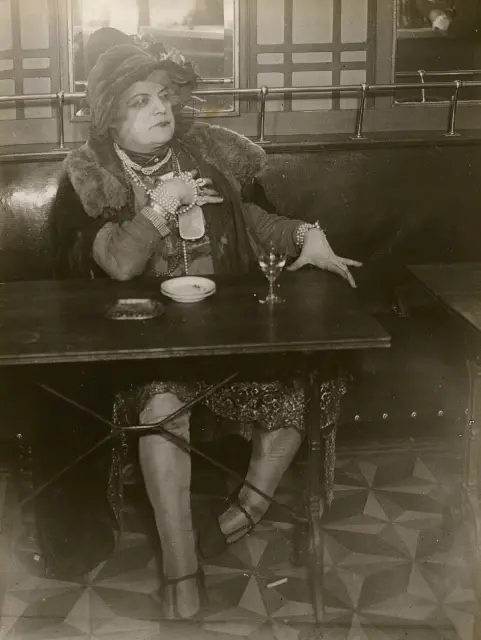 Monsieurde-Bon-Go-t