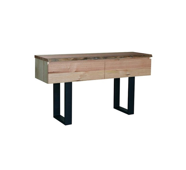 River-Hall-Table