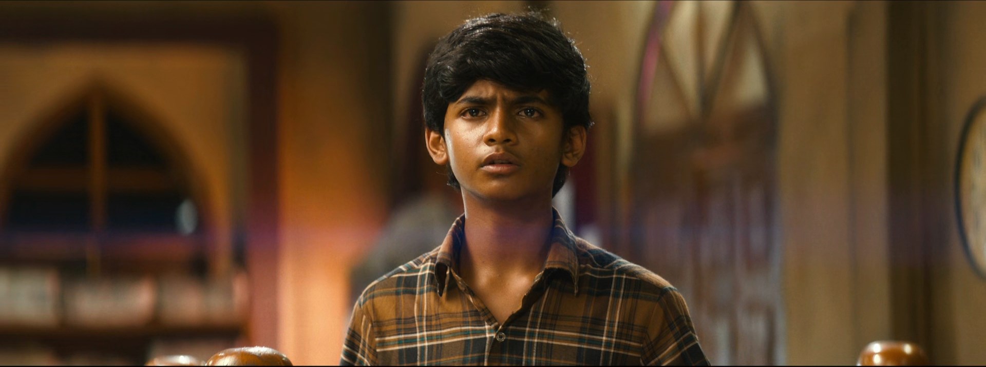 Bhairathi Ranagal (2024) HQ WEB-DL UNCUT Hindi  (Studio-DUB) + Kannada 1080p AVC DDP 2.0 CineVood.mkv_snapshot_00.10.41.458.jpg