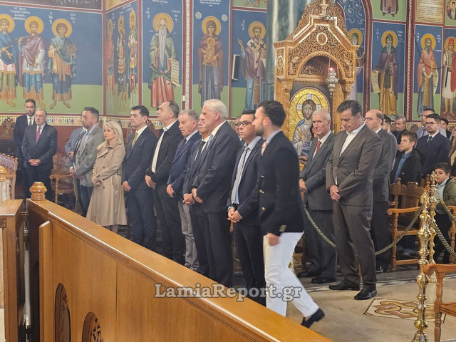 δικηγοροι027.jpg