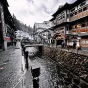 银山温泉街5