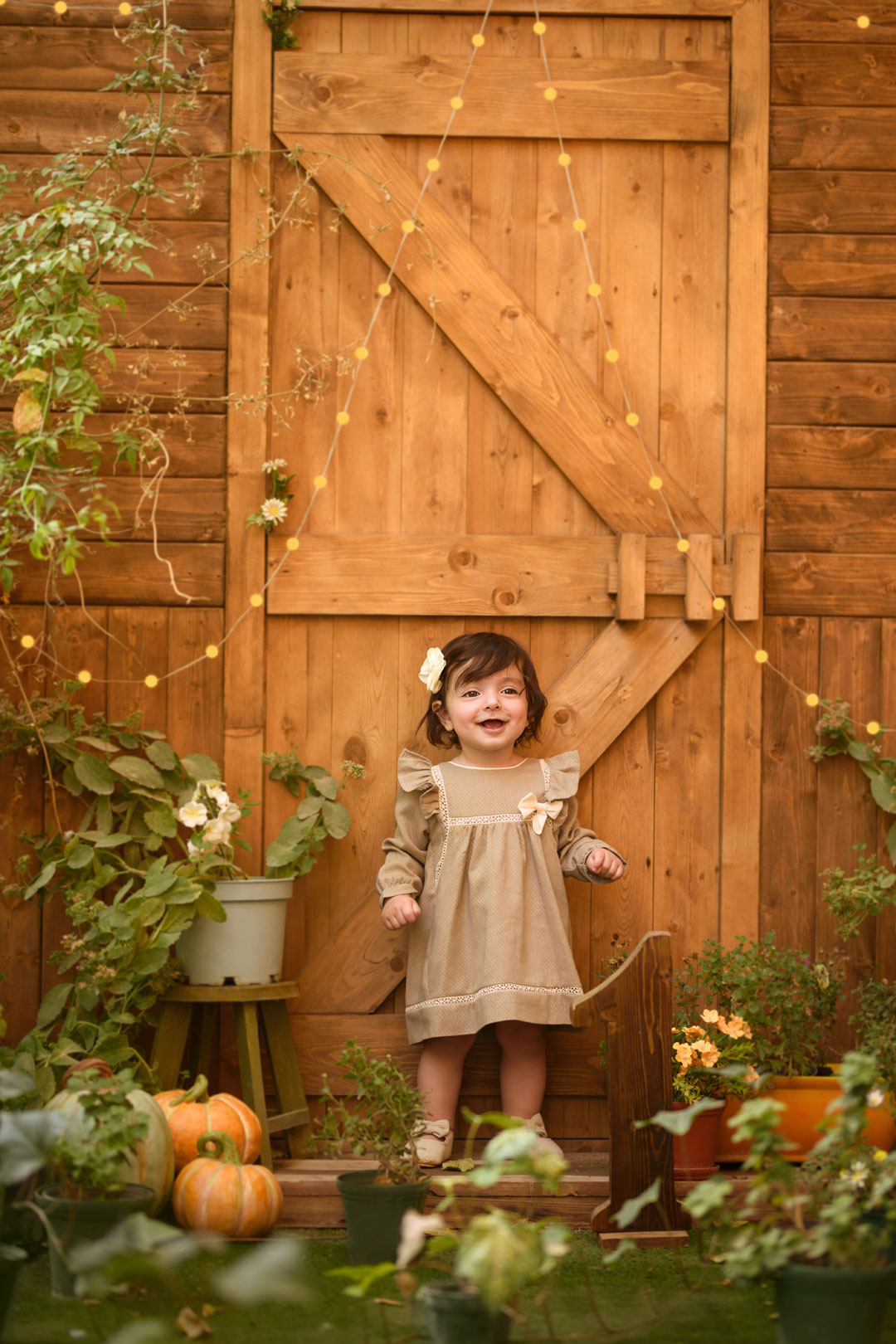 عکاسی فضای باز کودک و مادر در مشهد - آتلیه کودک نویسا