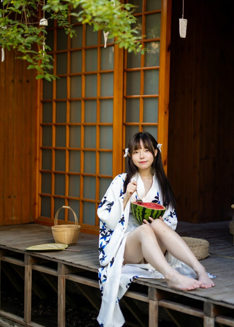 六味帝皇酱 夏日和服 052