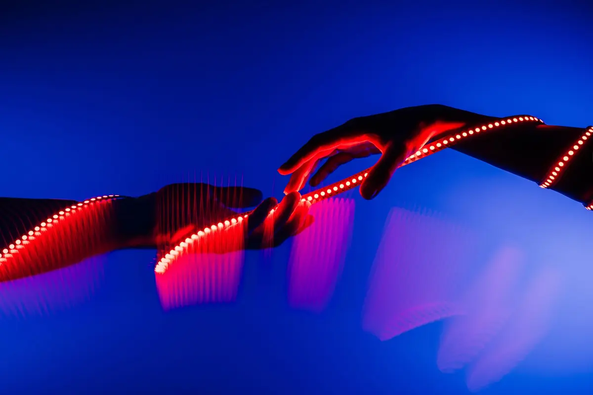 De-Age Your Hands with Red Light Technology