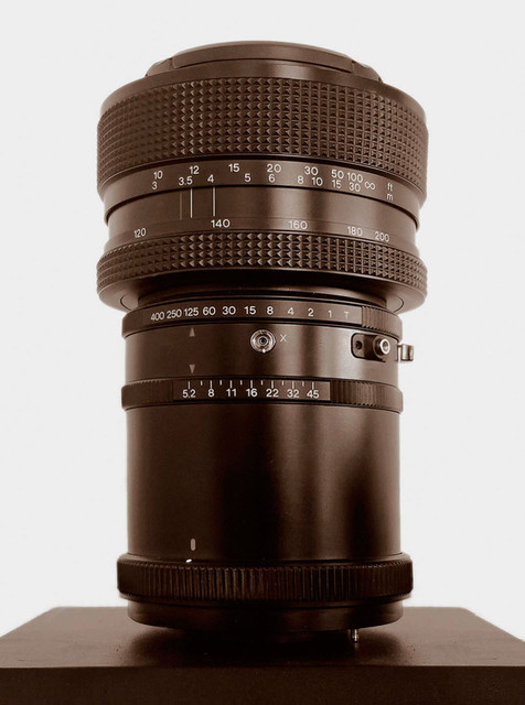 Lens244W.jpg