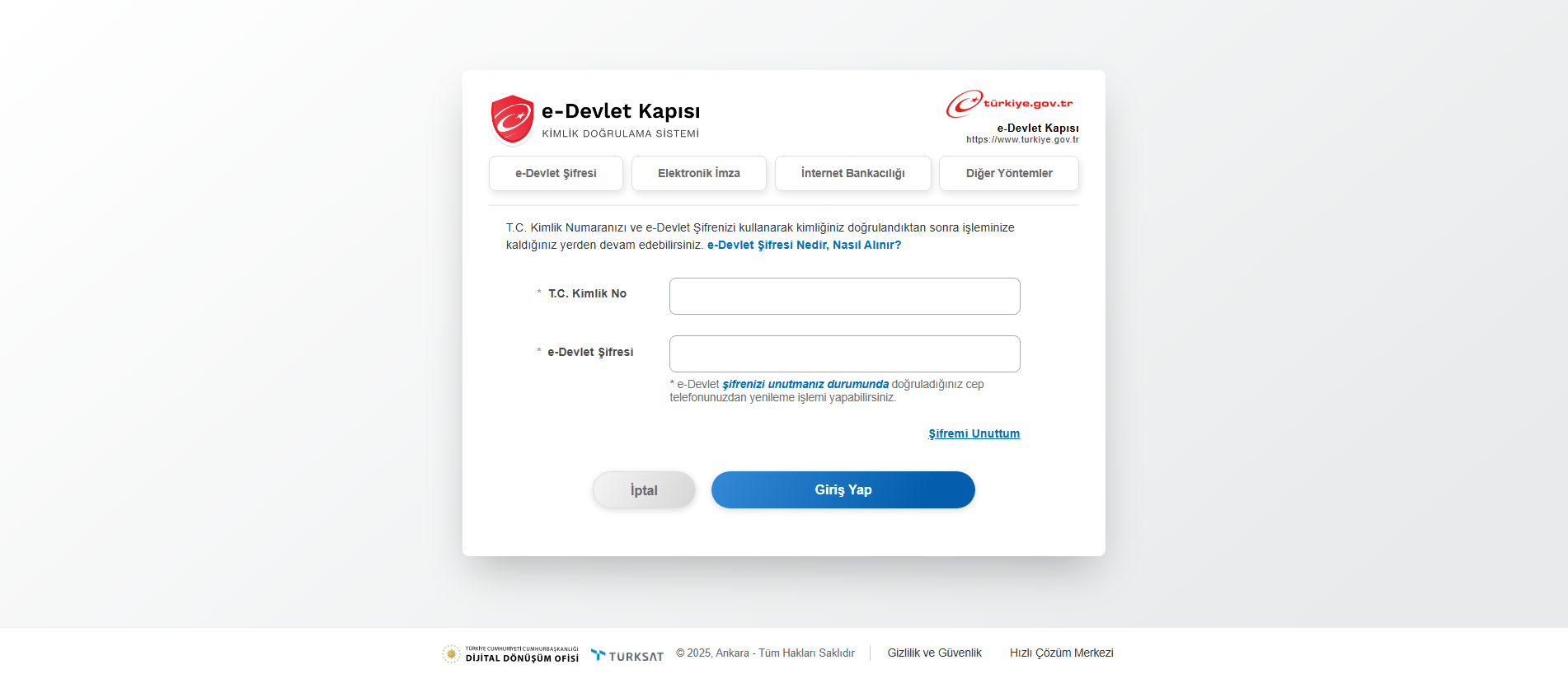 Forensic screenshot of evidaa.com showing the phishing page layout