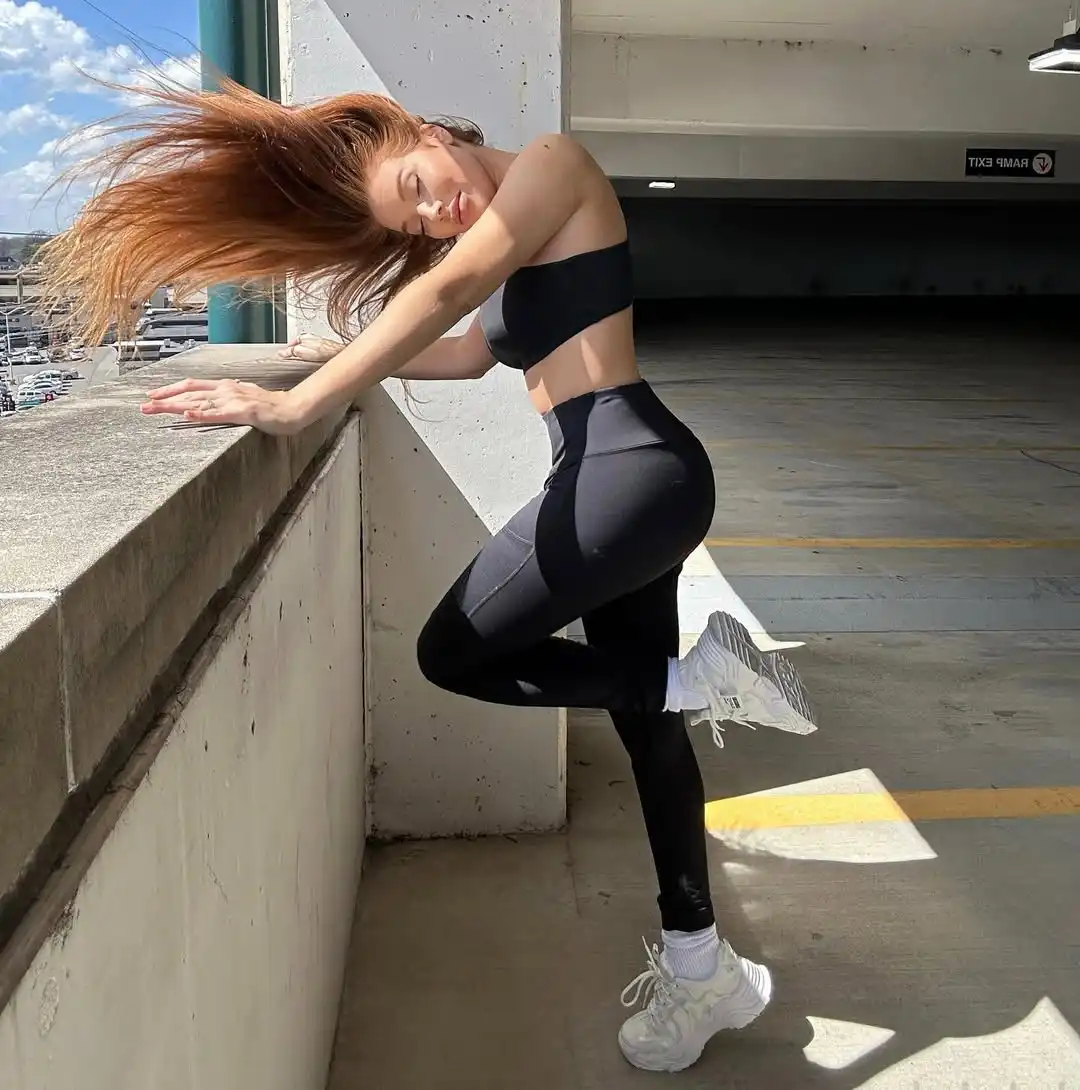 Mel Rose Michaels Wallpapers Insta Sport Bio (6)