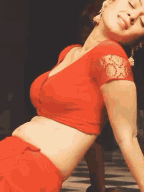 [Image: aunty-bhabhi.gif]