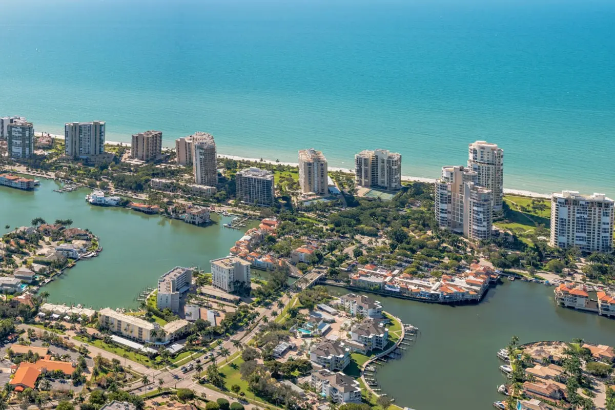 Florida Town to Welcome Commercial Flights After Decades