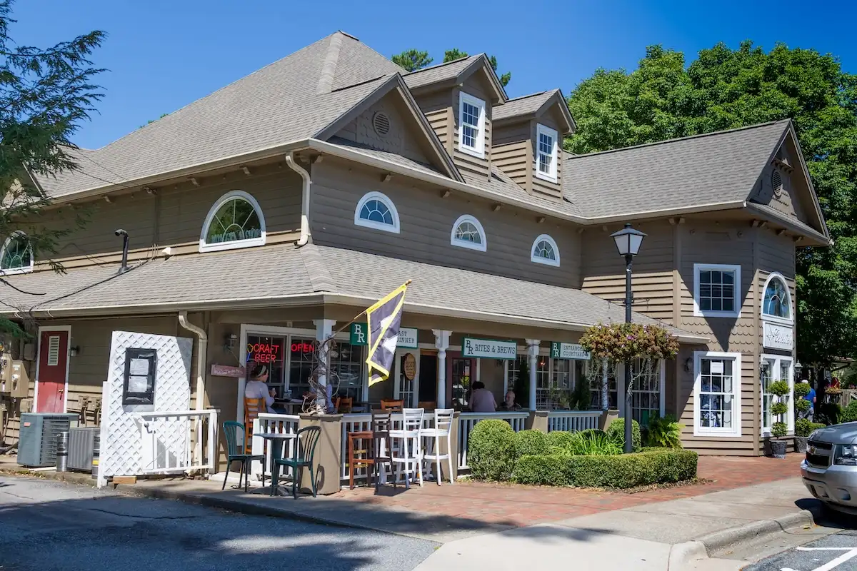 Charming Mountain Town Unfolds Like a Movie Set