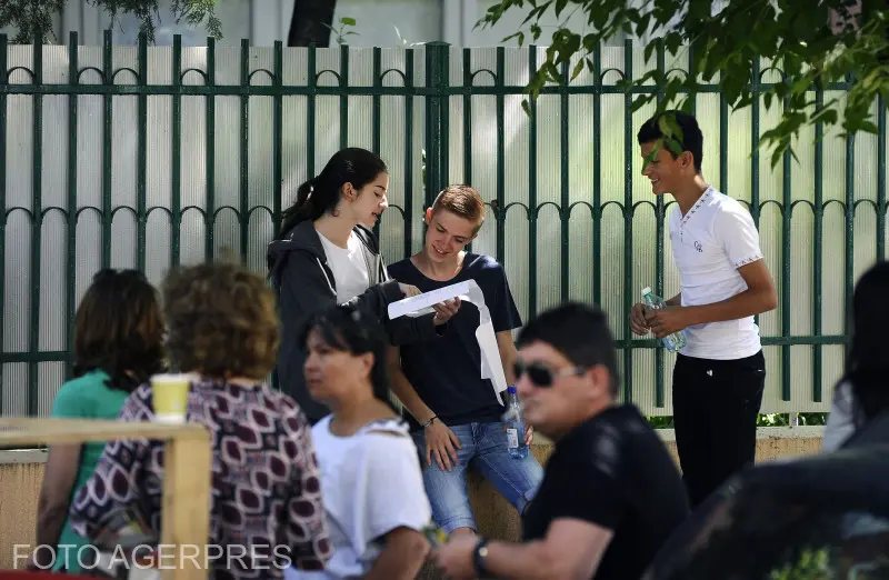Subiectele și baremul de corectare la Biologie BAC 2026, publicate oficial