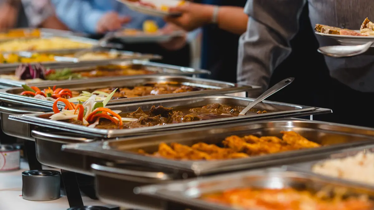 Buffet Customer Habits That Annoy Employees