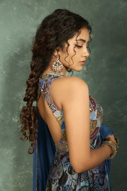 Anupama-Parameswaran-1-Copy.jpg
