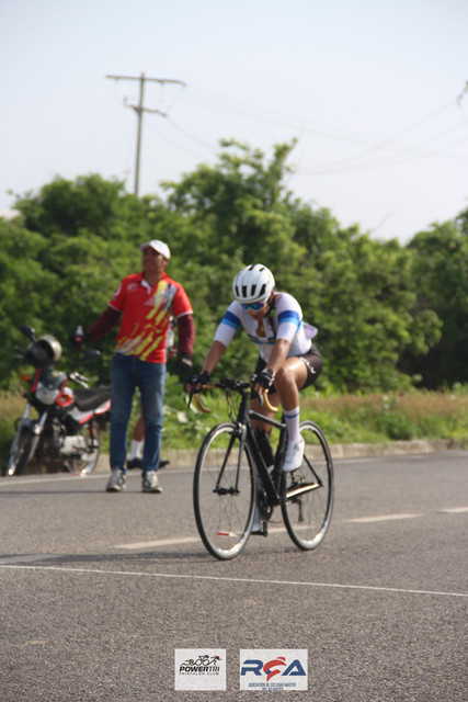 IMG-0943.jpg