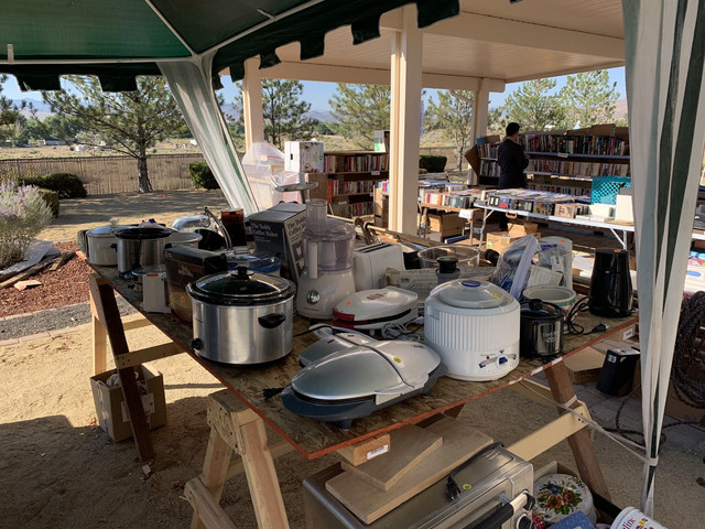 Rummage Sale2019 (5).jpg