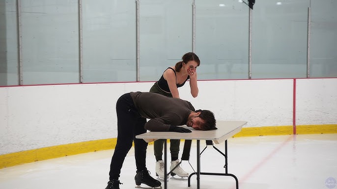 papadakis-cizeron-table.jpg