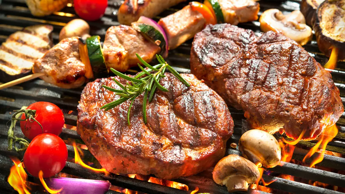 Unlock Intense Flavor for Grilled Meats with a Simple Packet